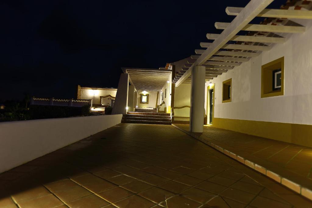 Herdade Do Amarelo Nature & Spa Вила-Нова-де-Мильфонт Экстерьер фото