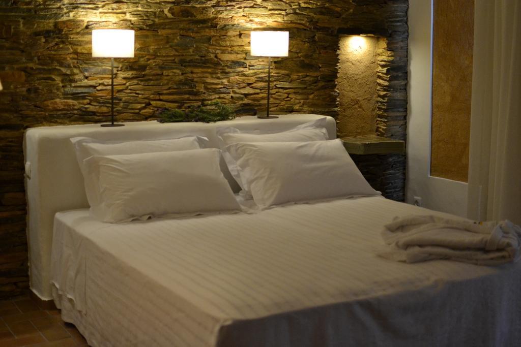 Herdade Do Amarelo Nature & Spa Вила-Нова-де-Мильфонт Номер фото